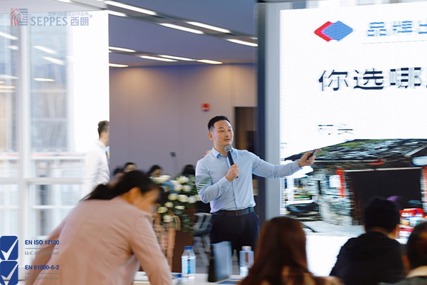 蘇州西朗門業(yè)董事長(zhǎng)、創(chuàng)始人楊元嘉分享品牌出海
